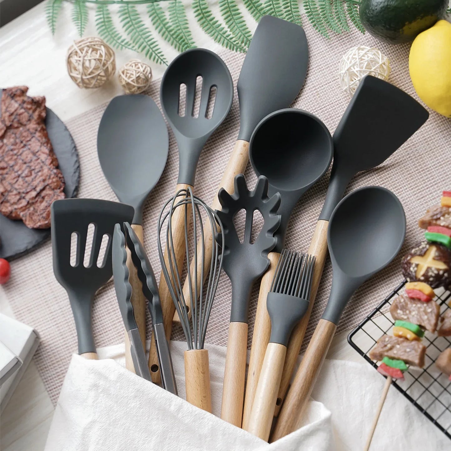 12pcs Kitchen Utensils Set – Spatula, Shovel, Egg Beaters & Cooking Tools