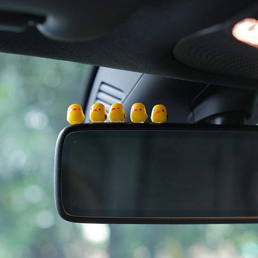 Car Accessories Set for Women – Rear Mirror & Air Vent Cartoon Decor